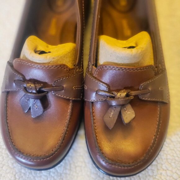 (NWOB)  CLARKS Women's Ashland Bubble Loafers - Rich Brown Size 7.5 Wide - Picture 5 of 8